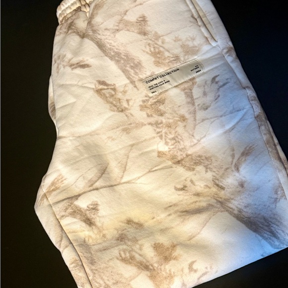 NWOT, never worn. Comfrt white oak camo crew sweatshirt (XL) and sweatpants (L). - Picture 3 of 3